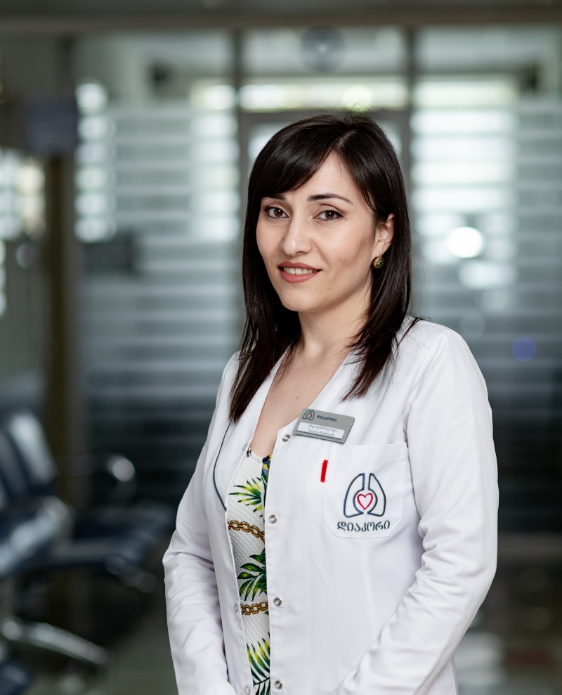 ნათია ბახტაძე
